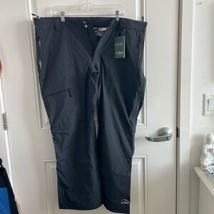 NWT L.L. Bean Women’s Black Tek O2 3 Layer Waterproof Snow Pants - Size XL Pet